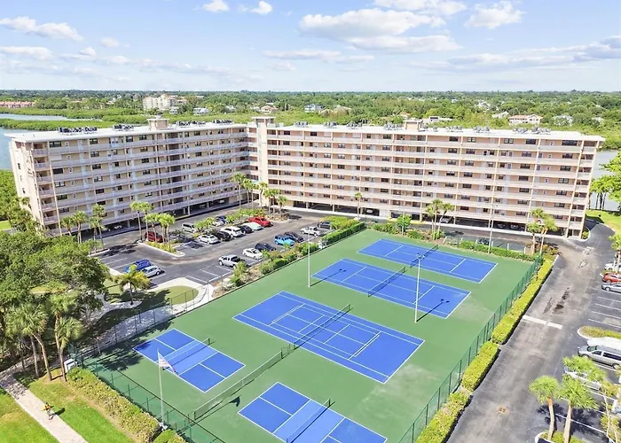 Appartement Penthouse Panoramic Waterview Resort-style Condo!